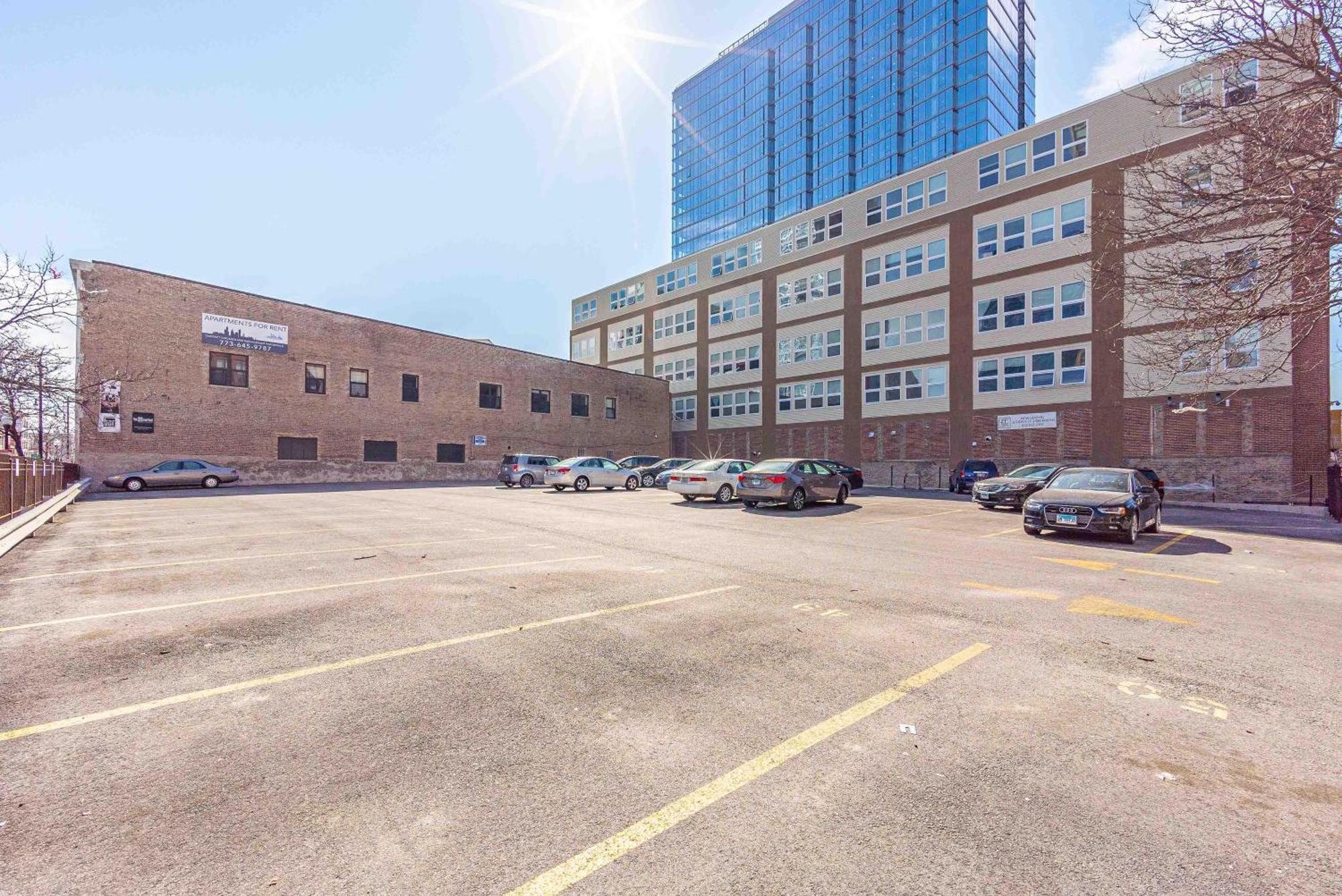 Bright 2Br Luxury Corner Suite With Optional Parking Sleeps 6 Guests Near Mccormick Place And Soldier Field Chicago Esterno foto